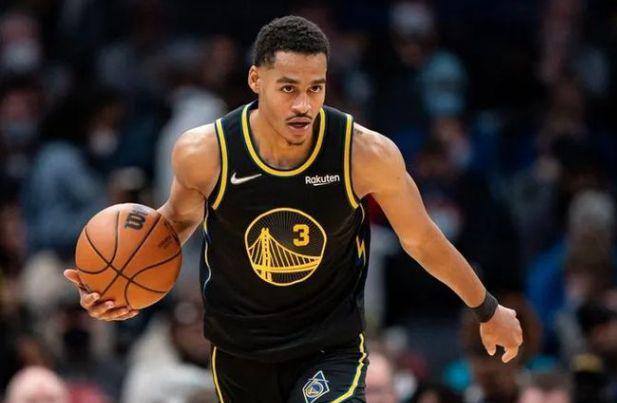 无球时保持 无球时保持